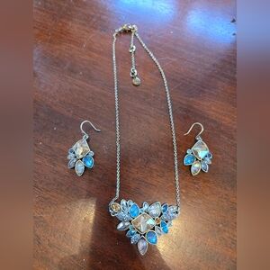 🆕 CHLOE + ISABEL Sunset on the Seine Statement Pendant Necklace + Earrings